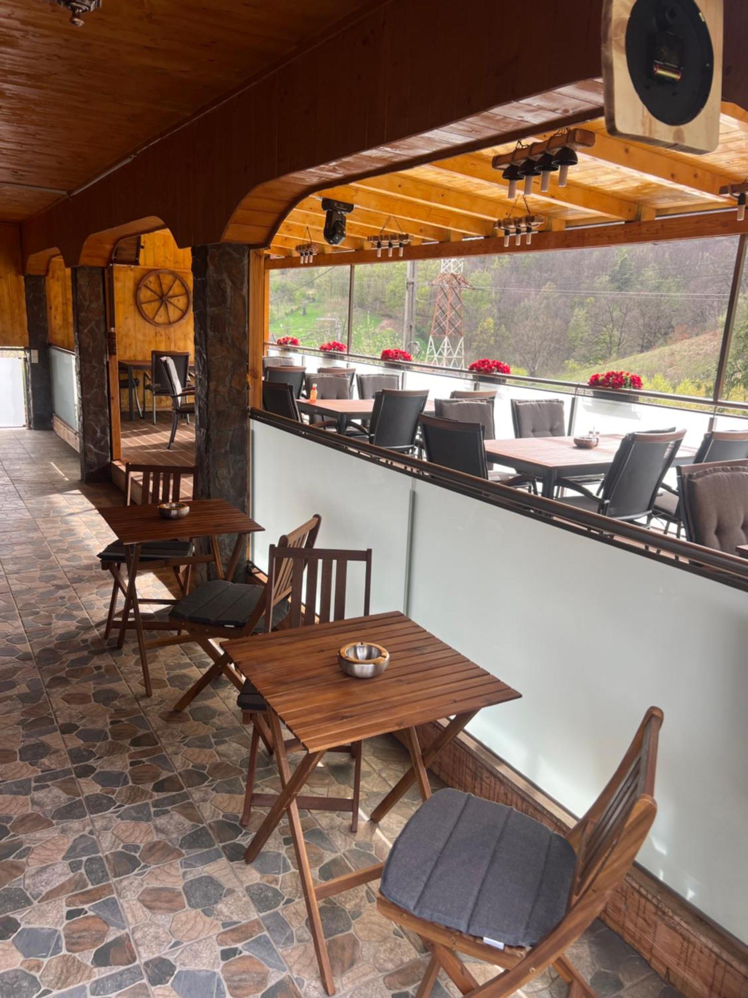 Gasthaus Casa Kugler Anina Eksteriør billede